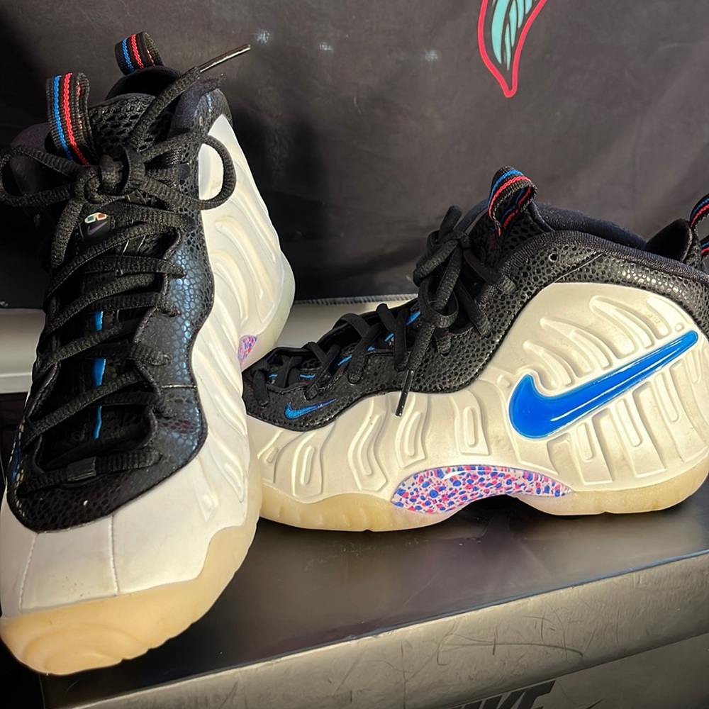 Nike little posite pro